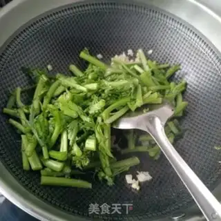 Make Garlic artemisinin pole step 6