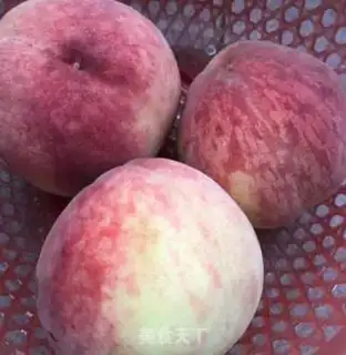 Make Peaches step 0