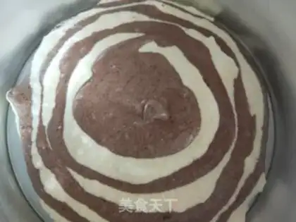 Make Ten inches of zebra cake step 24