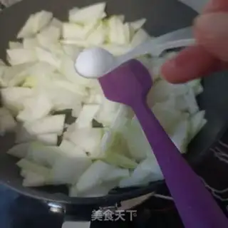 Make Shrimpball soup step 12