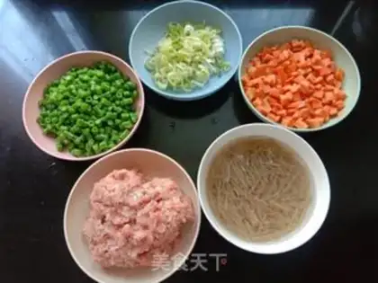 Make Bean horn pink buns step 0