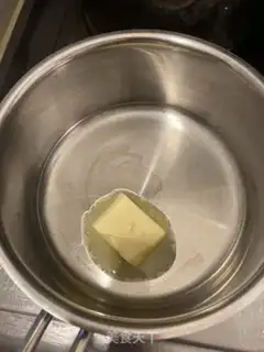 Make Butter salmon soup step 2