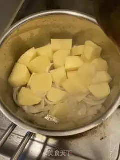 Make Butter salmon soup step 4