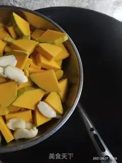 Make Cooking pumpkins step 2