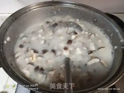 Make Porridge of mushrooms step 3