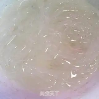 Make Garlic fans burning silk melons step 0