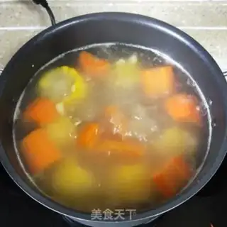 Make Corn carrot pigbone soup step 6