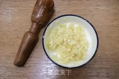 Make Garlic white meat step 10