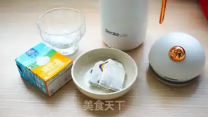 Make Iced milk tea step 0