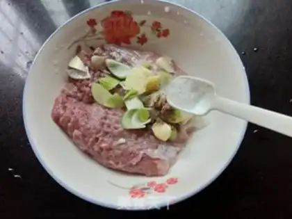 Make Orléans pork chops step 3