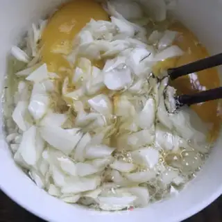 Make Sweet lily eggs step 3