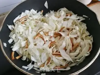 Make Scrambled with beans and powder step 5