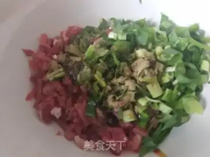 Make Round cabbage, pork buns step 3