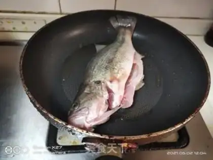 Make Tomato bass step 1
