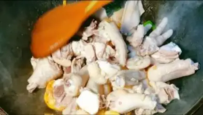 Make Spicy chicken step 4