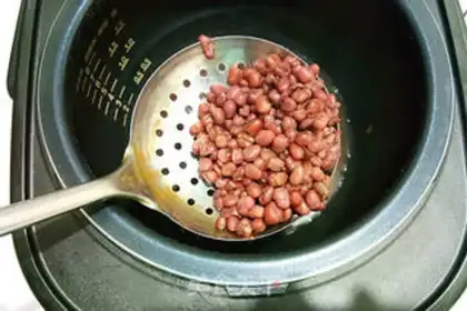 Make Cream-cracker step 2