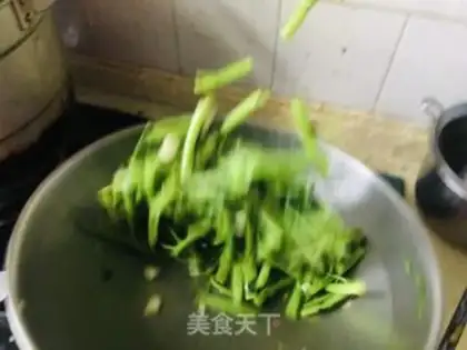 Make Garlic cabbage step 3
