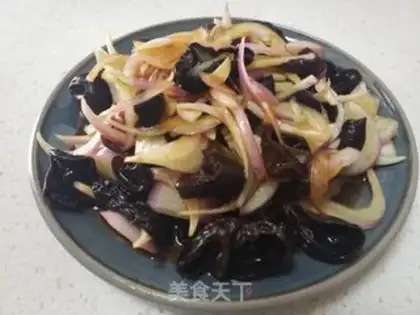 Make Onions mixed with black wood step 4