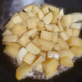 Make Black pepper potato beef step 3