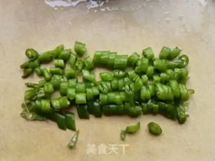 Make Garlic pepper fried eggs step 6