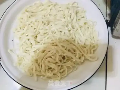 Make The cucumber mustard noodles step 0