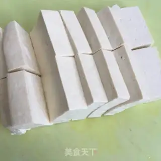 Make Tofu with mushrooms step 1