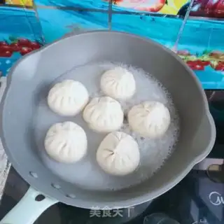 Make Fresh meat buns step 20