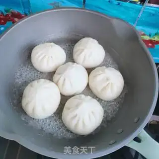 Make Fresh meat buns step 22