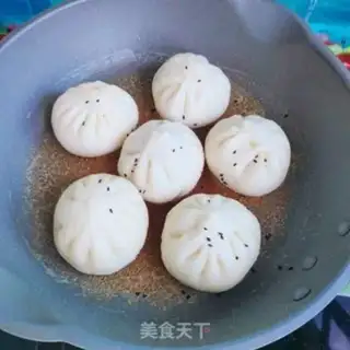 Make Fresh meat buns step 23