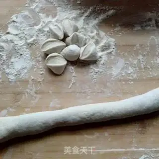 Make Spade dumplings step 7
