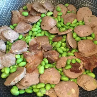 Make Five-flower meatballs and beans step 8