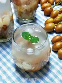 Make A yellow fruit bee step 8