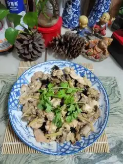 Make A chicken with a black ear step 6