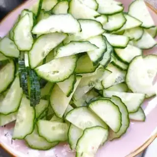 Make Meatloaf cucumber step 1