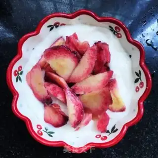 Make Peach with yogurt step 5