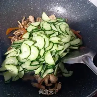 Make Little onion tofu fried eggs step 7