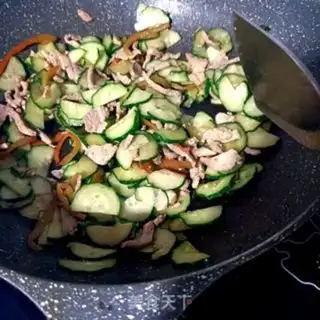 Make Meatloaf cucumber step 13