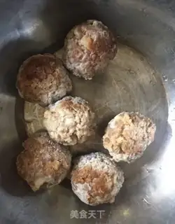 Make Powder meatballs step 0