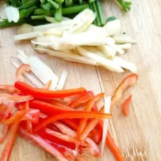 Make Ginger and celery step 1