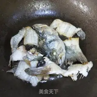 Make The gold soup and sour fish step 6