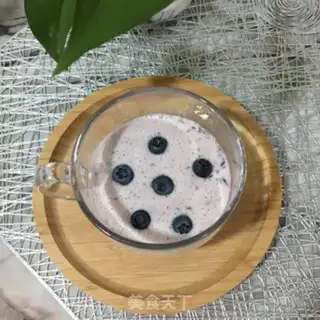 Make Blueberry yogurt cup step 6