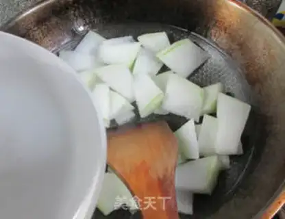 Make A pickled goose and a fried melon step 2