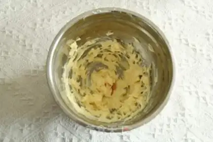 Make Double-coloured crackers step 3