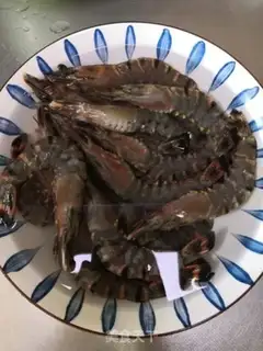 Make Fried black tiger shrimp step 1