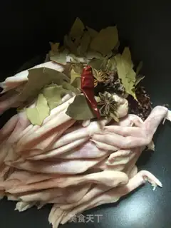 Make Pepper duck claws step 2