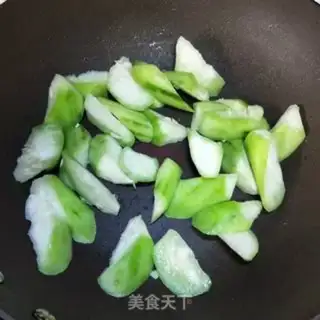Make Beef melon soup step 4