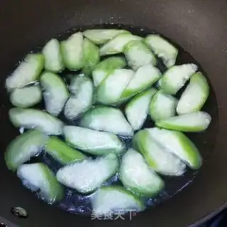 Make Beef melon soup step 5