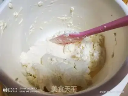 Make Mango coconut roll step 10