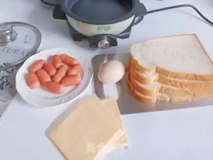Make Cheese sausage toast step 0