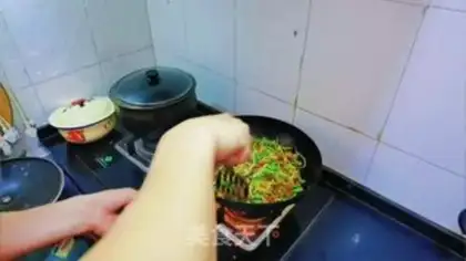 Make Bean bean noodle step 17
